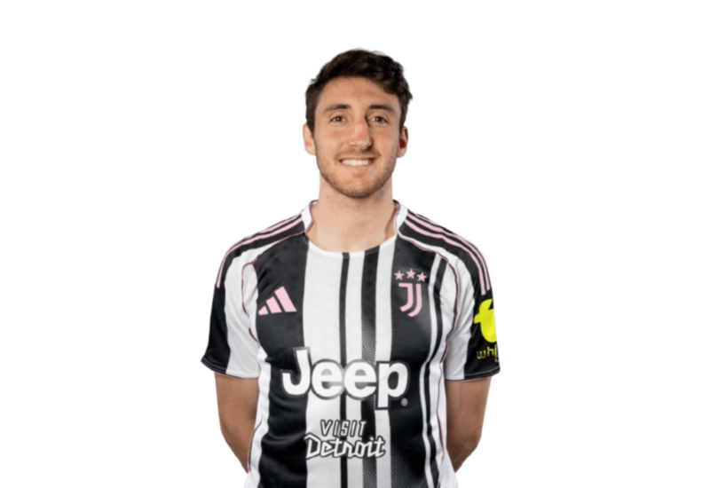 "Barselona" və "Çelsi" italiyalı müdafiəçini transfer etmək istəyir
