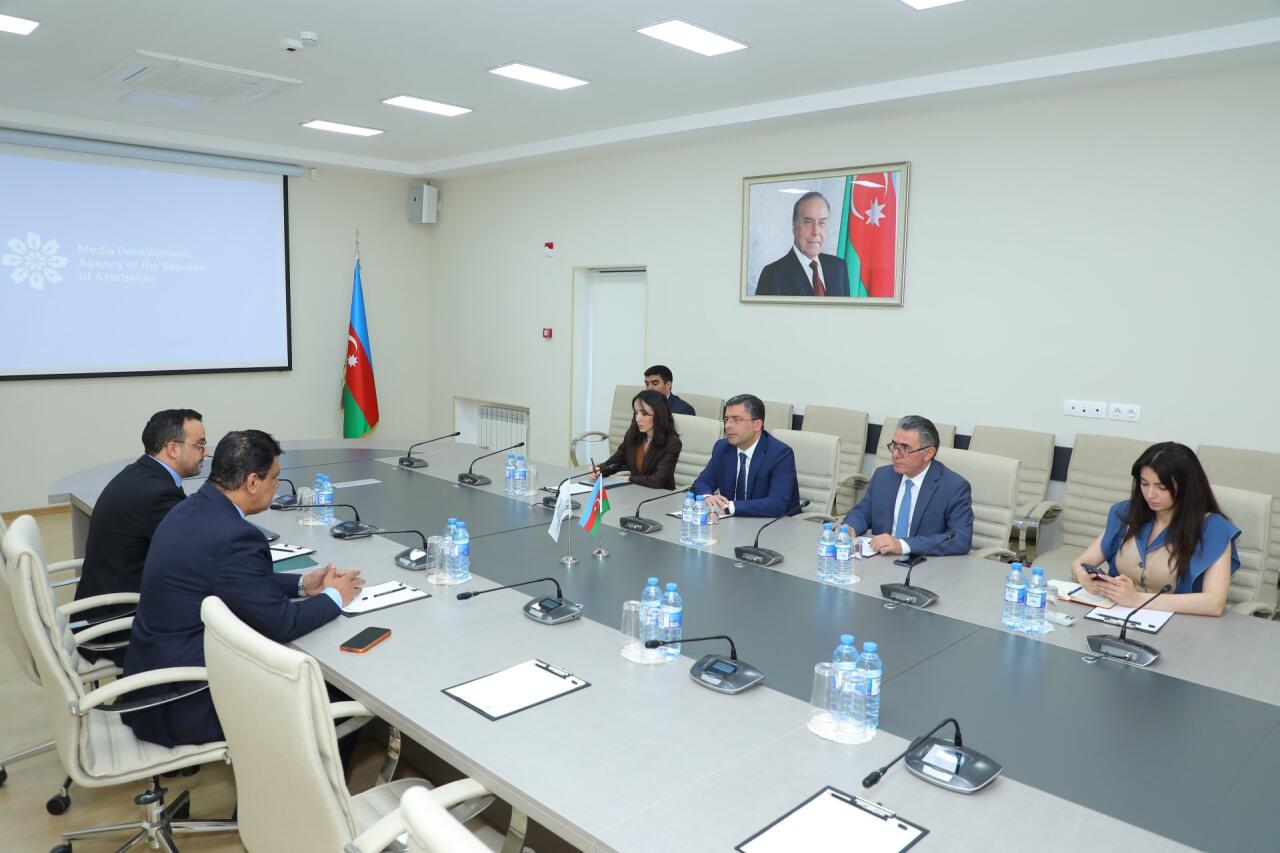 Обсуждено сотрудничество между MEDİA и Объединением новостных агентств ОИС