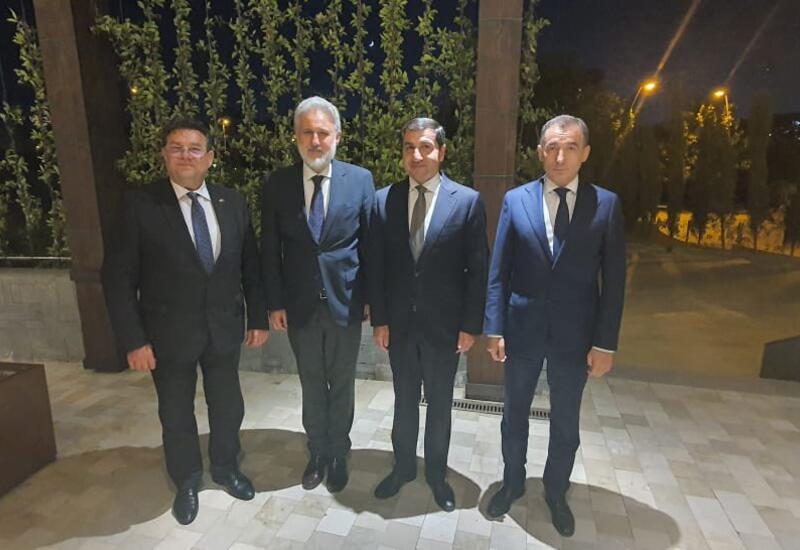 Azərbaycan və Rumıniya arasında strateji tərəfdaşlıq müzakirə olunub