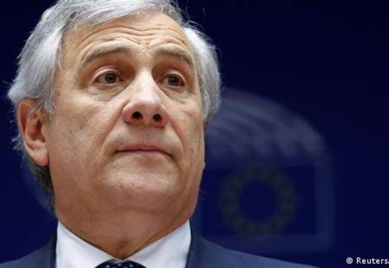 Глава МИД Италии отменил визит в США
