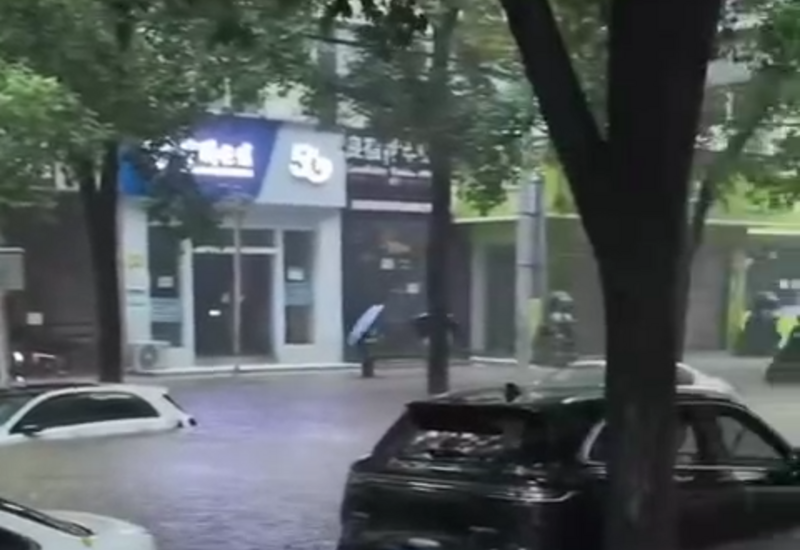 Китайский город Ухань подтопило