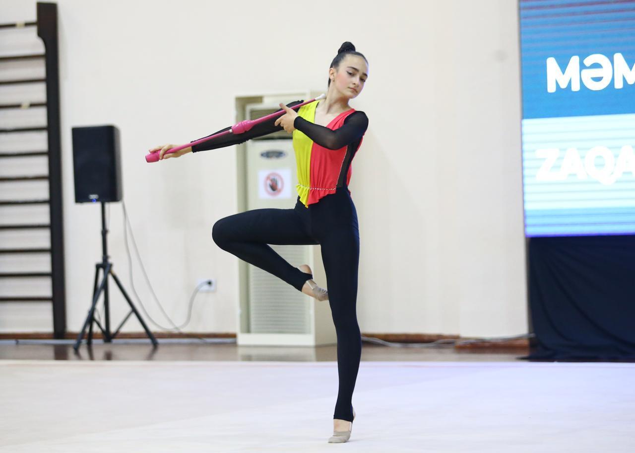 Məktəblilərin Respublika İdman Olimpiadası çərçivəsində bədii gimnastika yarışlarına start verilib