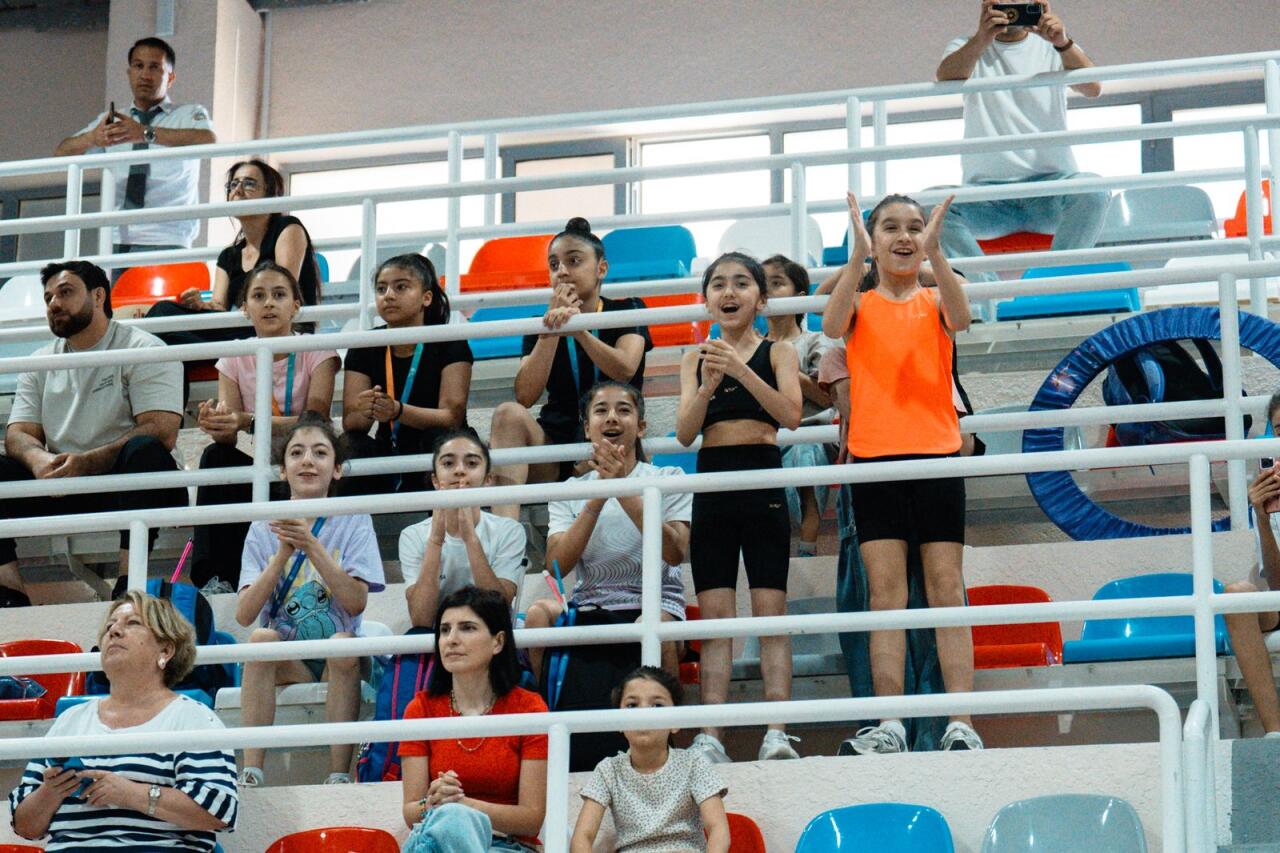 Məktəblilərin Respublika İdman Olimpiadası çərçivəsində bədii gimnastika yarışlarına start verilib