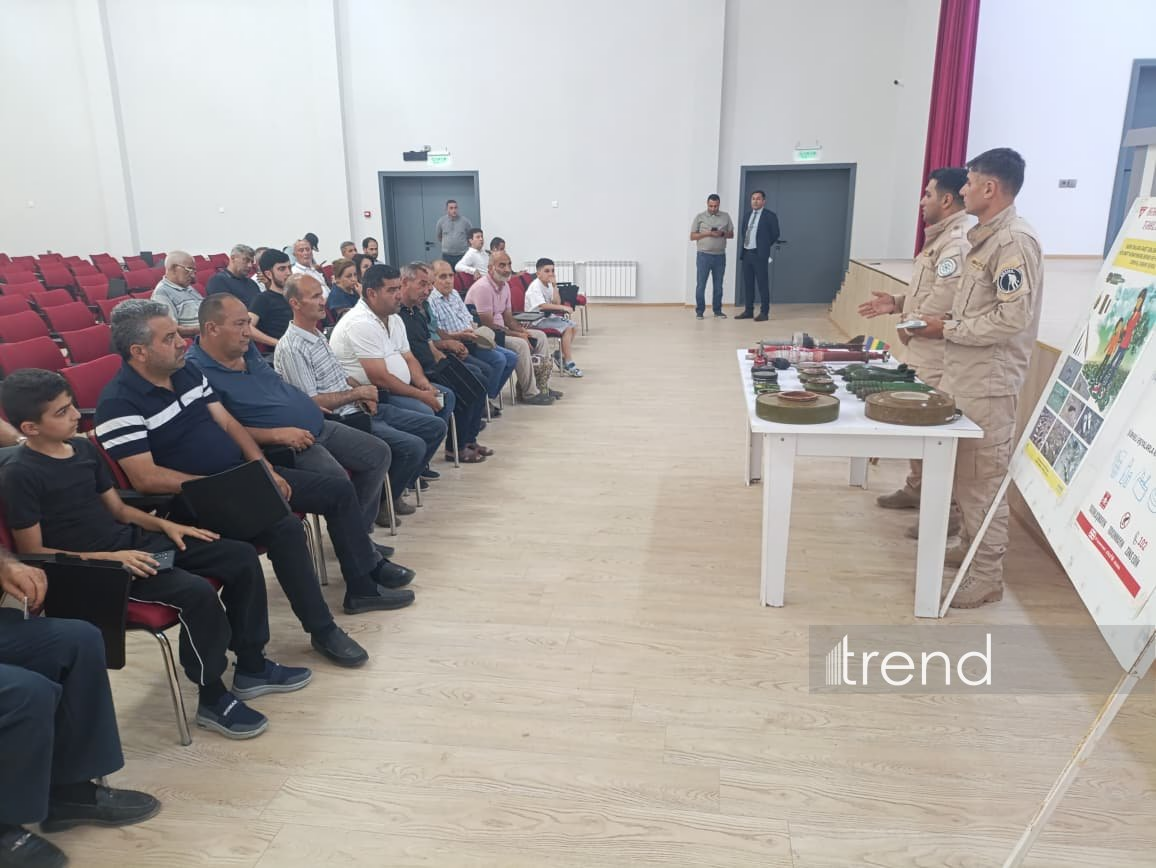 Şükürbəyli kəndində daha 20 ailəyə evlərinin açarları təqdim olunub
