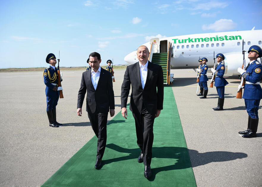 Президент Туркменистана Сердар Бердымухамедов прибыл в Физулинский район