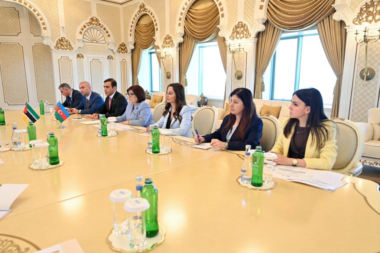 Sahibə Qafarova Mozambik Respublika Assambleyasının sədri ilə görüşüb