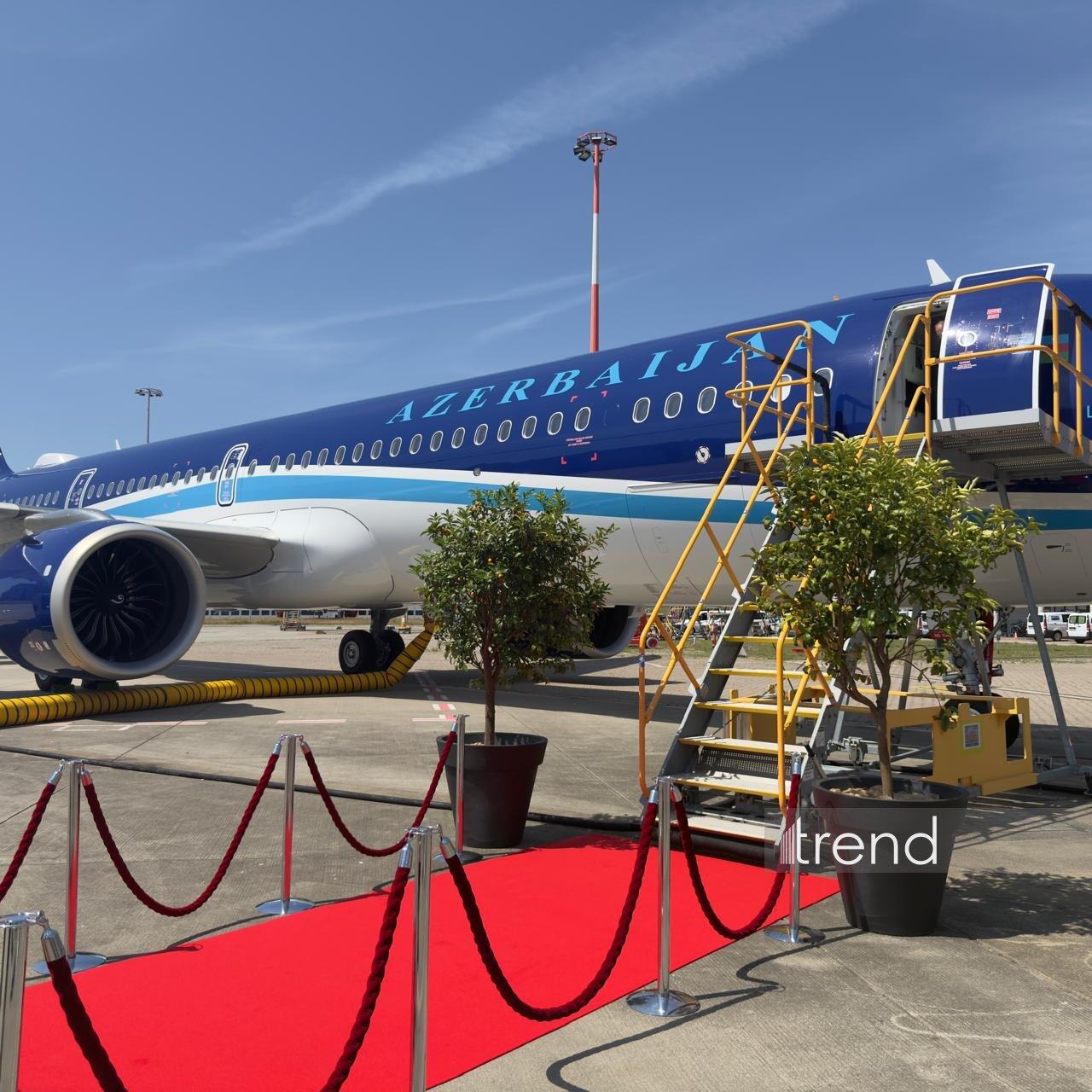 В Гамбурге состоялась церемония передачи первого самолета Airbus A321neo AZAL