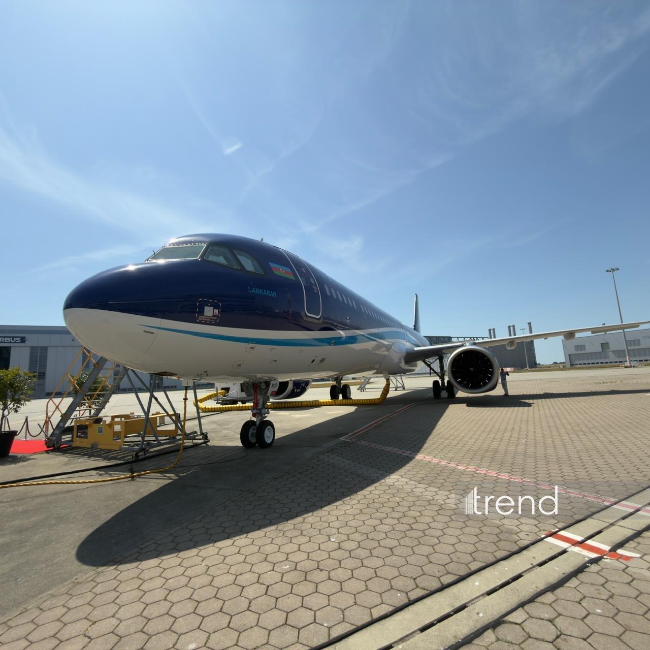 В Гамбурге состоялась церемония передачи первого самолета Airbus A321neo AZAL