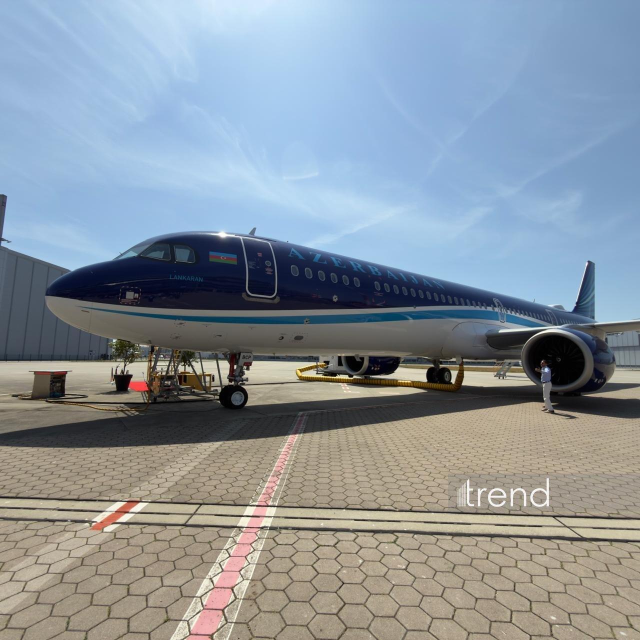 В Гамбурге состоялась церемония передачи первого самолета Airbus A321neo AZAL