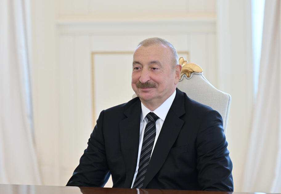 Президент Ильхам Алиев принял делегацию во главе с председателем Собрания исламского совета Ирана