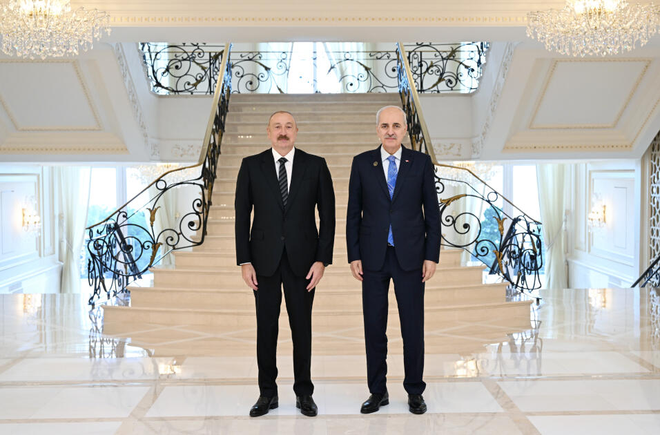 Президент Ильхам Алиев принял делегацию во главе с председателем Великого нацсобрания Турции