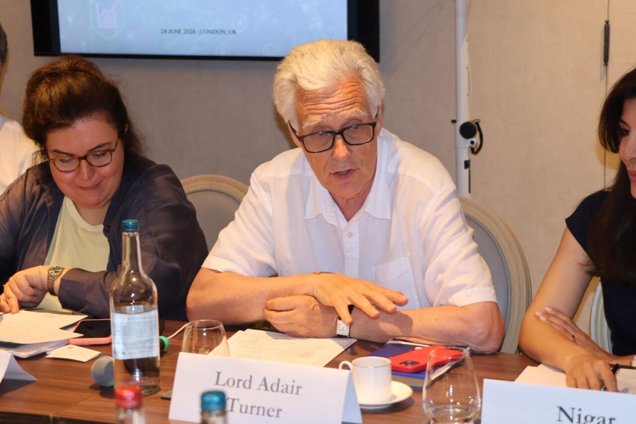Nizami Gəncəvi Beynəlxalq Mərkəzi London İqlim Fəaliyyəti Həftəsi çərçivəsində özəl sektorun roluna həsr olunmuş dəyirmi masa təşkil edib