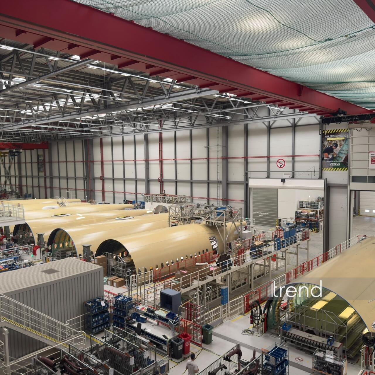 Азербайджанские журналисты посетили завод Airbus в Гамбурге