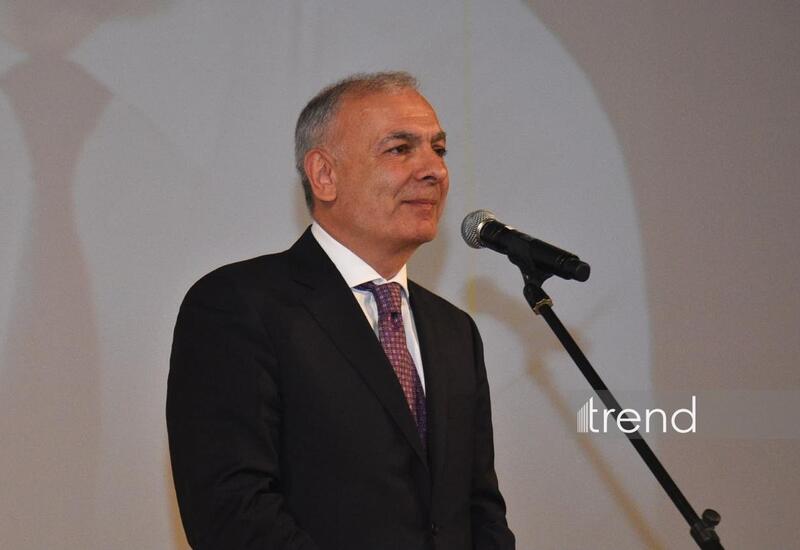 Atam işini layiqincə görürdü