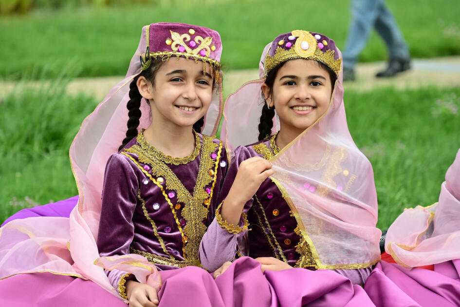 Leyla Əliyeva və Alona Əliyeva Xeyirxahlıq Festivalında iştirak ediblər
