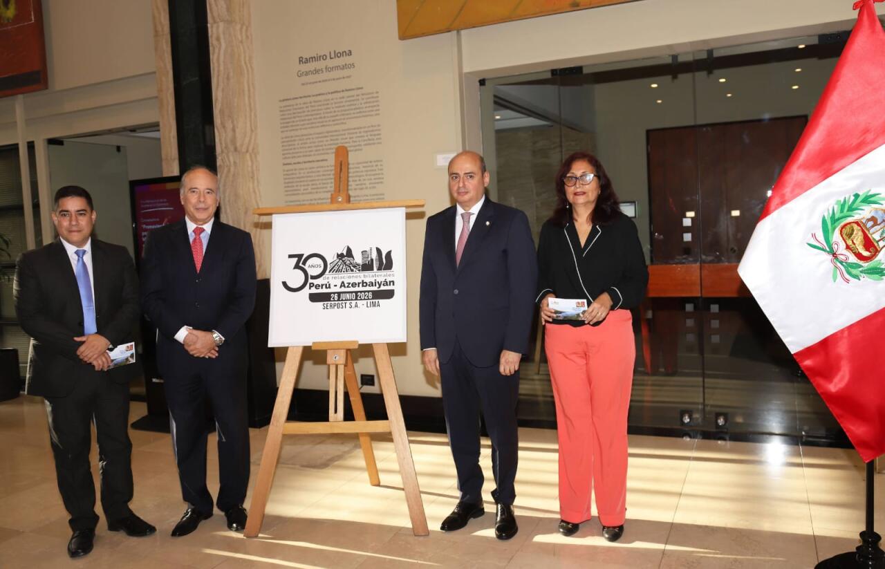 Azərbaycan və Peru arasında diplomatik münasibətlərin qurulmasının 30 illiyinə həsr olunmuş sərginin açılış mərasimi keçirilib