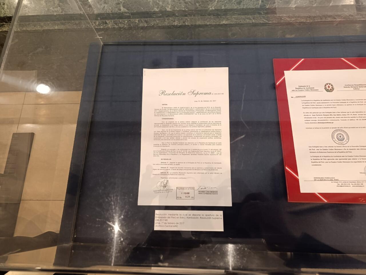 Azərbaycan və Peru arasında diplomatik münasibətlərin qurulmasının 30 illiyinə həsr olunmuş sərginin açılış mərasimi keçirilib