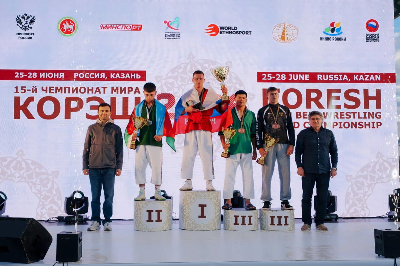 Азербайджанские борцы на поясах завоевали 29 медалей на чемпионате мира