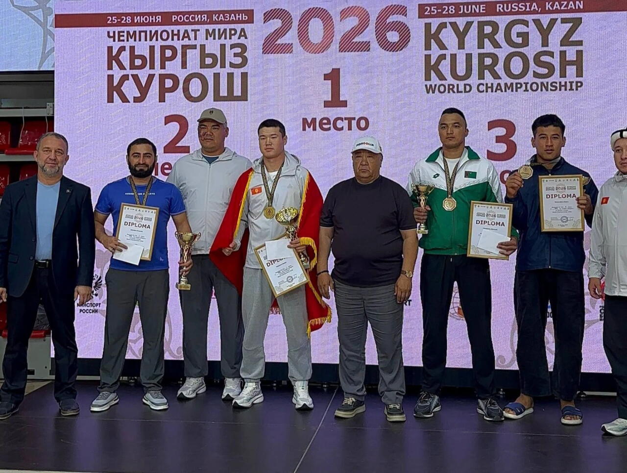 Азербайджанские борцы на поясах завоевали 29 медалей на чемпионате мира