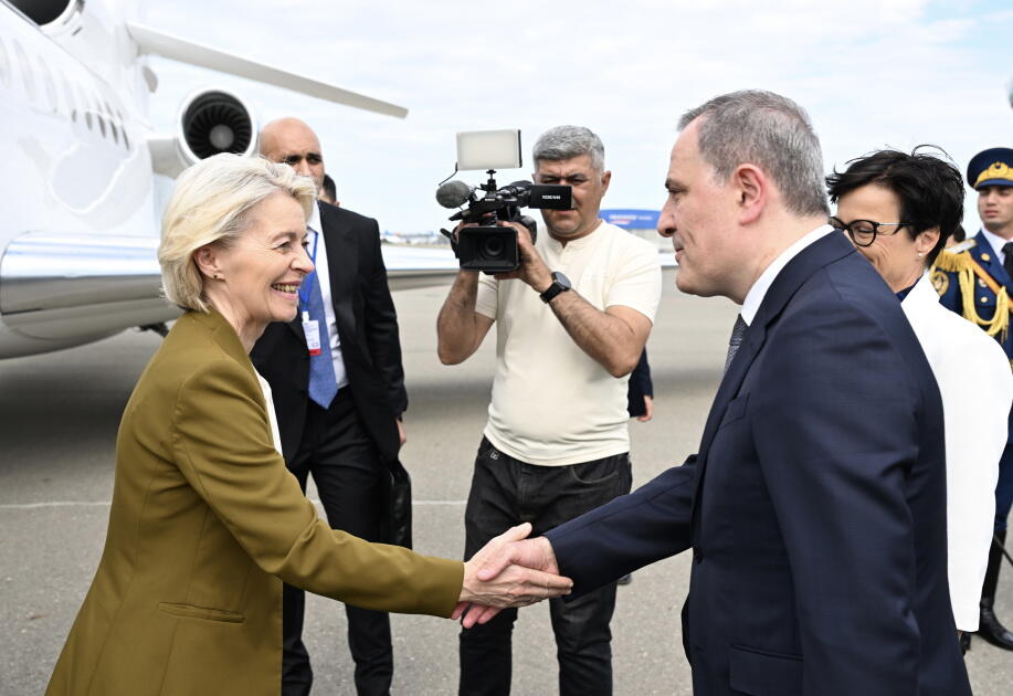 Президент Европейской комиссии прибыла с визитом в Азербайджан