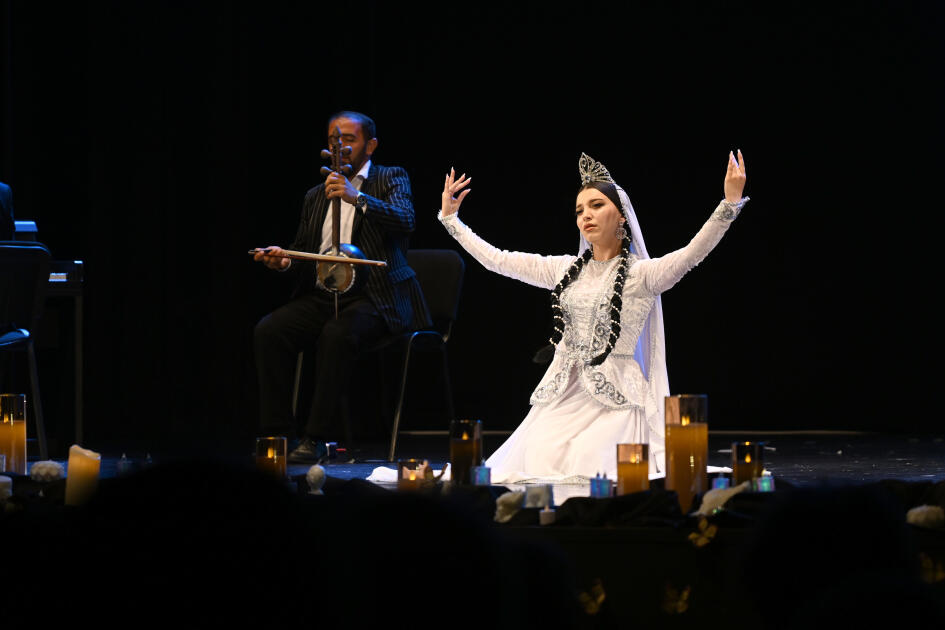 Heydər Əliyev Fondunun vitse-prezidenti Leyla Əliyeva “Onlardan biri: Emil” adlı anım tədbirində iştirak edib
