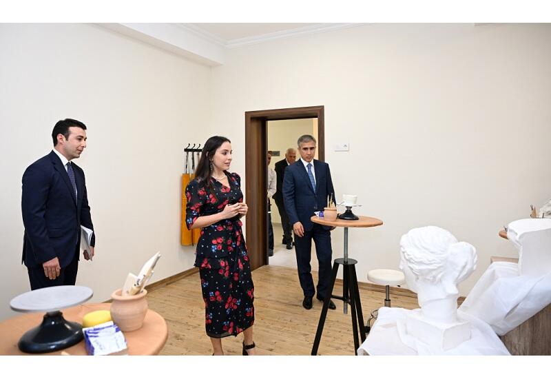 Heydər Əliyev Fondunun vitse-prezidenti Leyla Əliyeva Şəki Şəhər İncəsənət Məktəbində olub