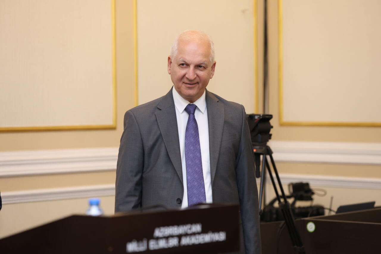 Баку стал центром международного диалога о будущем тюркологии