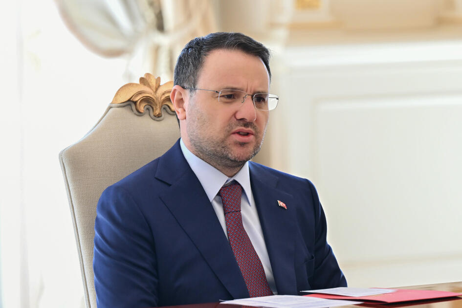 Президент Ильхам Алиев принял министра юстиции Турции
