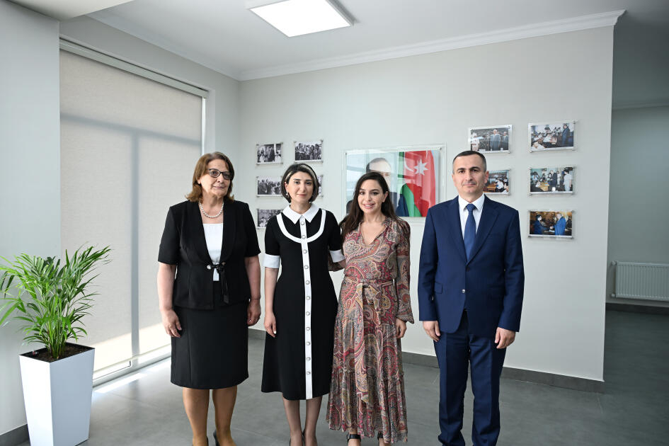 Heydər Əliyev Fondunun vitse-prezidenti Leyla Əliyeva Yevlaxda məktəb binasının açılışında iştirak edib