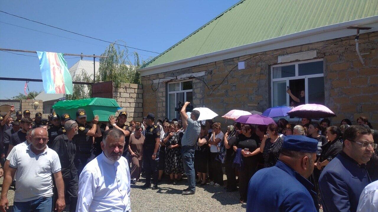 В Геранбое прощаются с шехидом Рауфом Ахмедовым