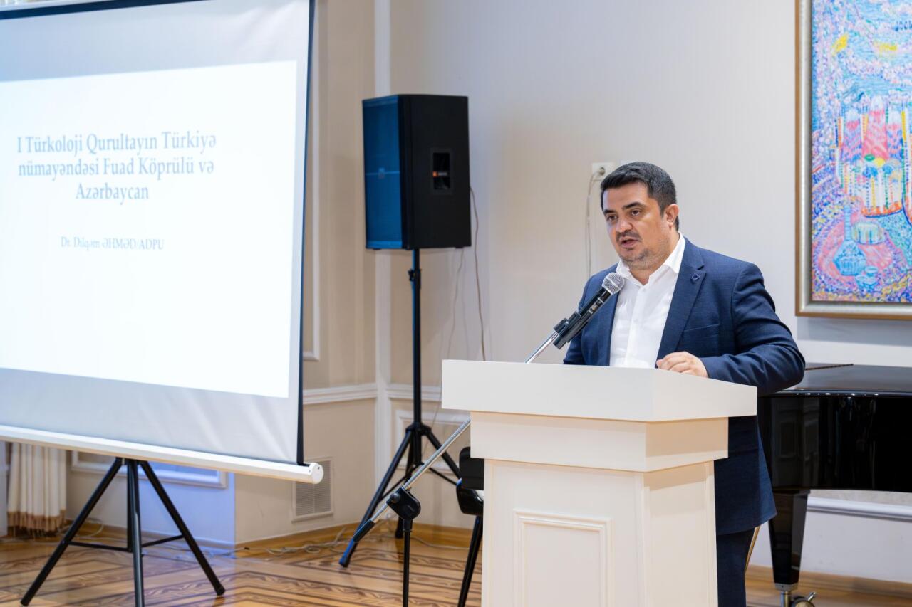 В Баку открылась выставка и прошел научный семинар, посвященные Али беку Гусейнзаде