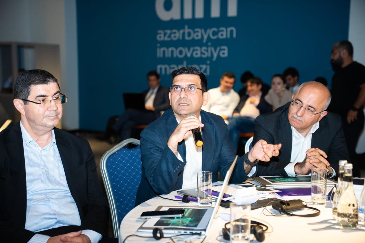 Yeni nəsil dövlət idarəçiləri qabaqcıl süni intellekt həllərini öyrənirlər