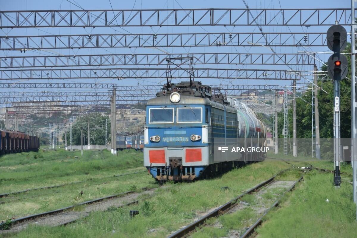 Через Азербайджан в Армению отправлен пропановый газ