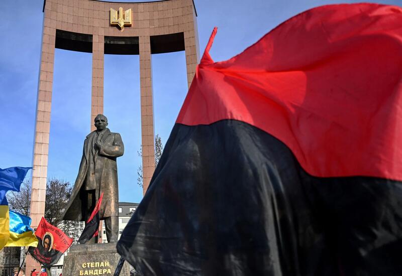 Поляки винят Польшу в конфликте с Украиной