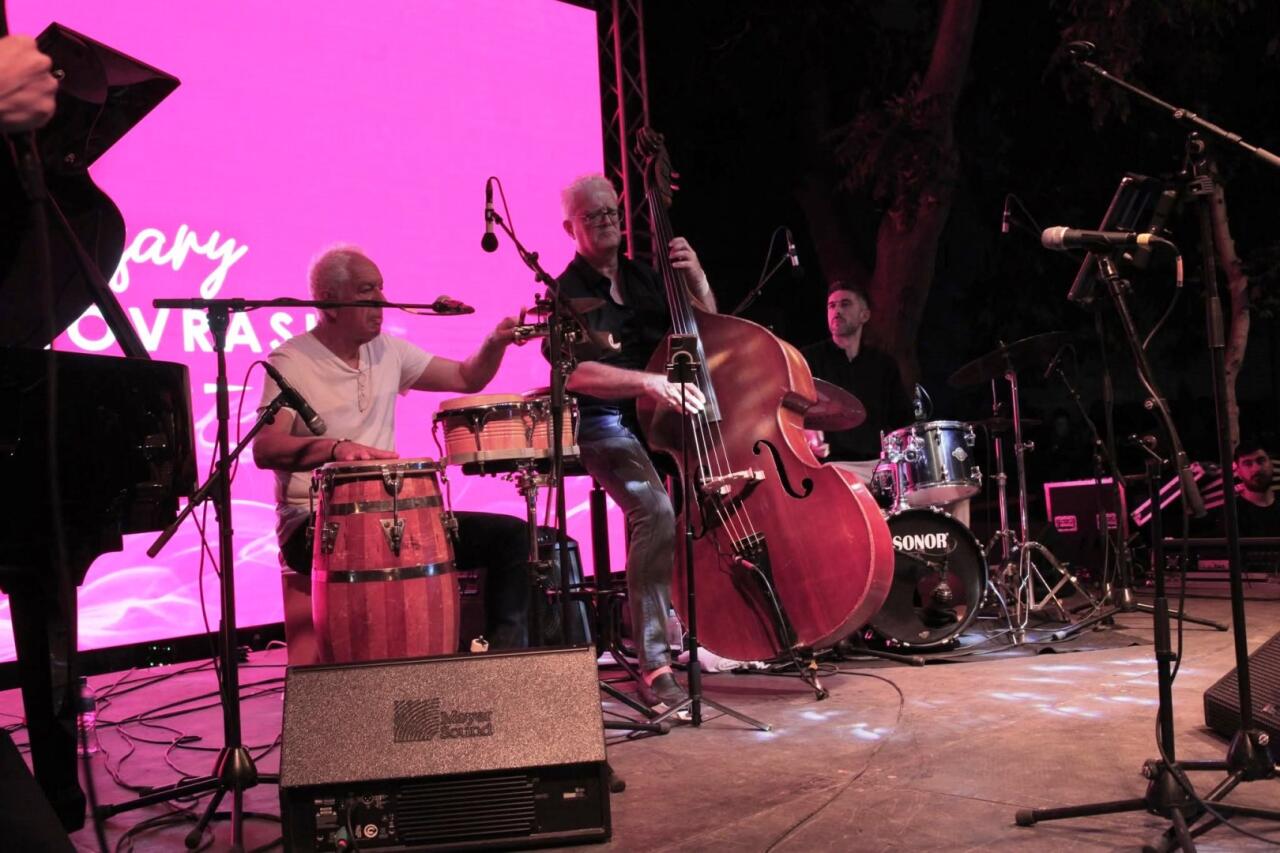 Французские джазовые ритмы под открытым небом летнего Баку - Eric Jacot Band на Shahin Novrasli Festival