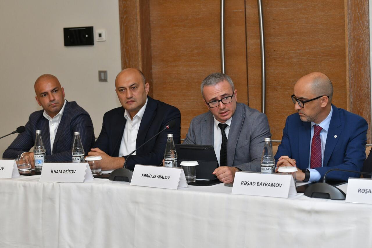 Rəqəmsal islahatlara həsr olunmuş ictimai dinləmə keçirilib