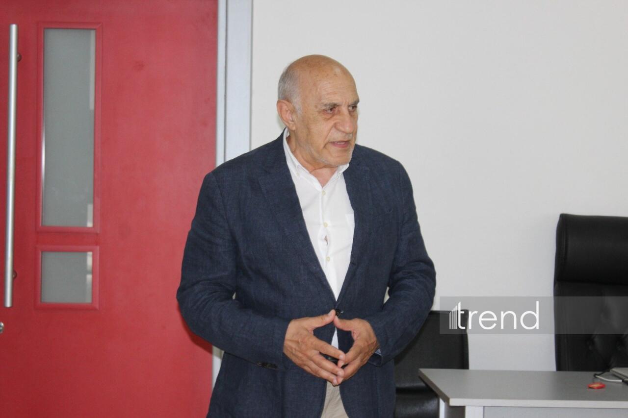 “Zərərli xarici təsirlərə və saxta xəbərlərə qarşı sayıqlığın artırılmasına dəstək” layihəsi çərçivəsində növbəti tədbir keçirib