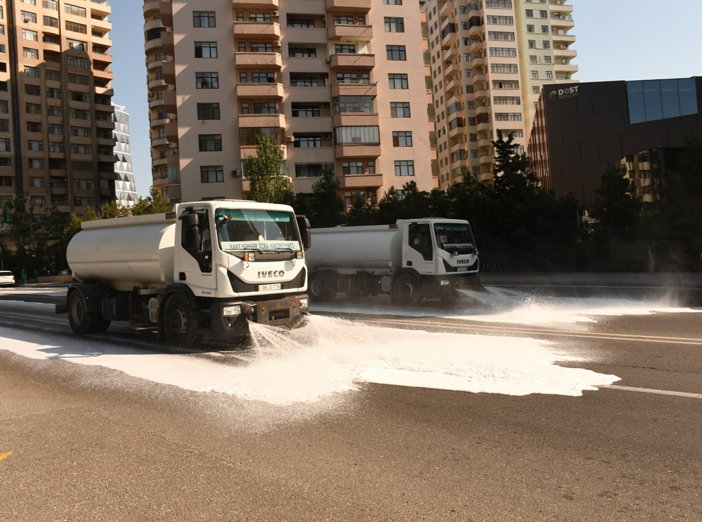 Təmiz və yaşıl Bakı