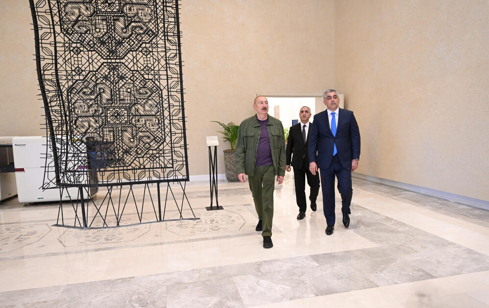 Prezident İlham Əliyev “Xankəndi” hotelinin açılışında iştirak edib