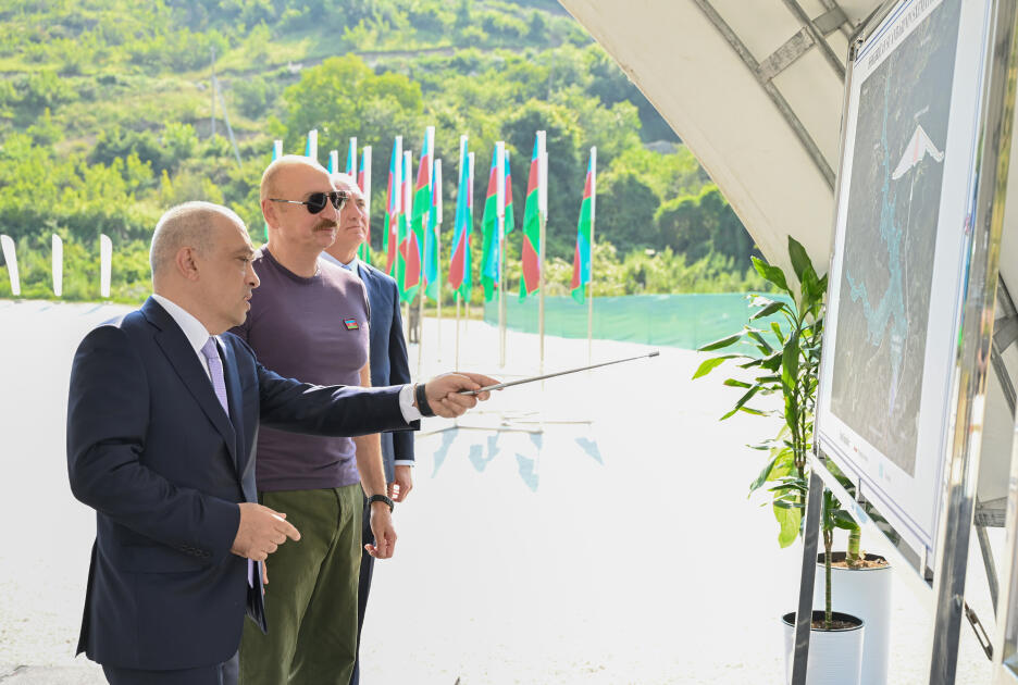 Президент Ильхам Алиев заложил фундамент водохранилища Хакаричай в Лачине