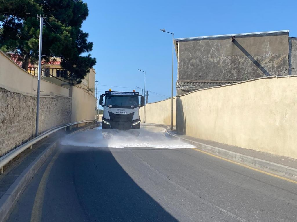 Təmiz və yaşıl Bakı