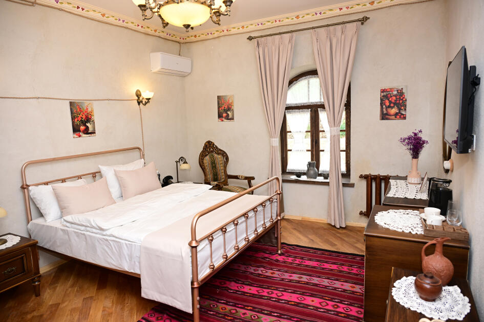 Prezident İlham Əliyev Şuşada “Yasəmən” hotelinin yeni korpusları ilə tanış olub