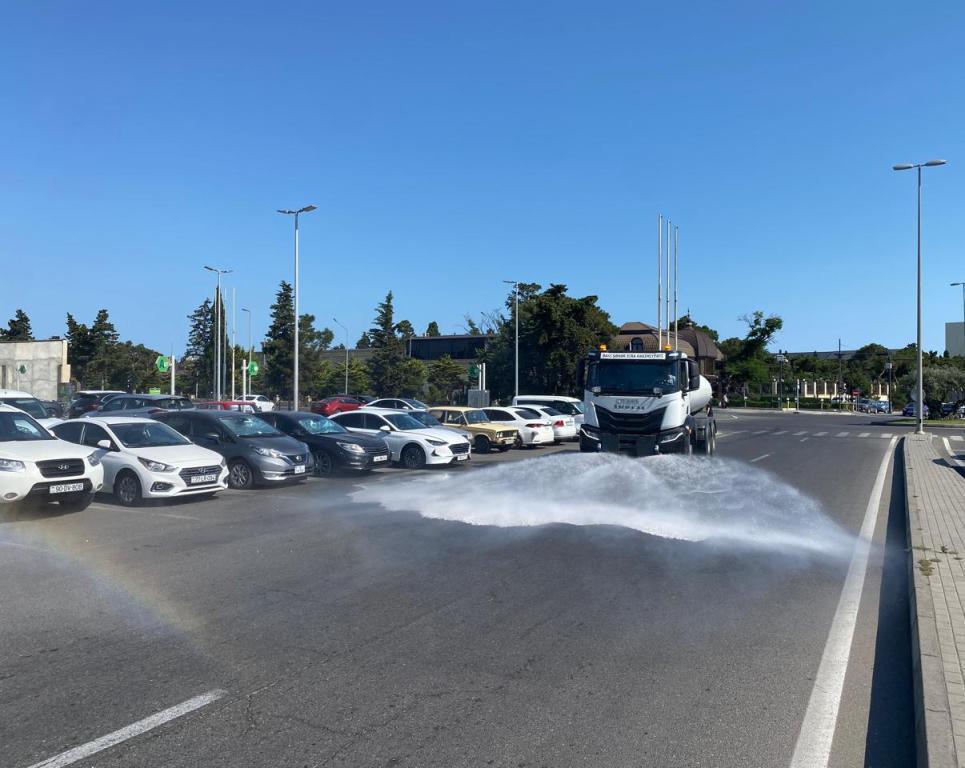 Təmiz və yaşıl Bakı