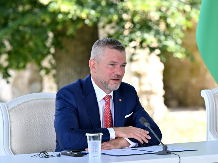 Prezident İlham Əliyev və Slovakiya Prezidenti Şuşada mətbuata bəyanatlarla çıxış ediblər