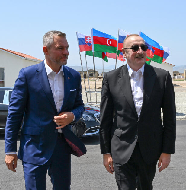 Prezident İlham Əliyev və Slovakiya Prezidenti Peter Pelleqrini Ağdamın Baş Qərvənd kəndində görülən işlərlə tanış olublar