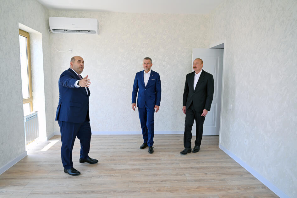 Prezident İlham Əliyev və Slovakiya Prezidenti Peter Pelleqrini Ağdamın Baş Qərvənd kəndində görülən işlərlə tanış olublar