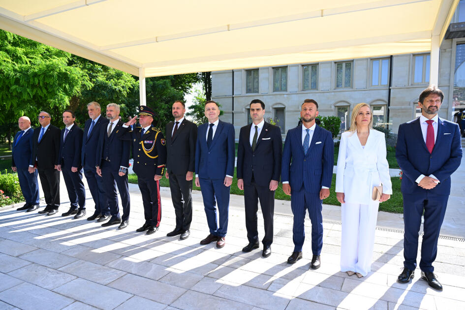 Slovakiya Prezidenti Peter Pelleqrininin Şuşada rəsmi qarşılanma mərasimi olub