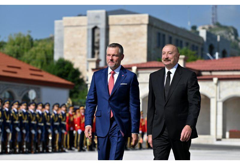 Slovakiya Prezidenti Peter Pelleqrininin Şuşada rəsmi qarşılanma mərasimi olub