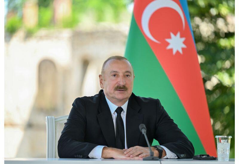 Президент Ильхам Алиев: Словакия активно участвует в восстановлении Карабаха