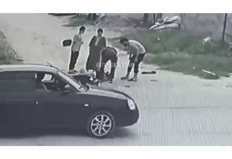 Лошадь снесла мотоциклиста в Дагестане